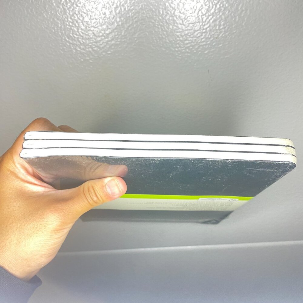 Cahiers Moleskine Set of 3 Plain Journals 120 Pages 7.5" x 9.75" Black Notebook - Picture 7 of 8